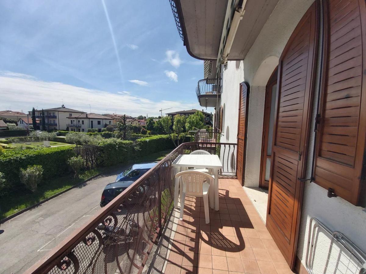 I Limoni Bilocale In Residence Con Piscina Peschiera del Garda Ngoại thất bức ảnh